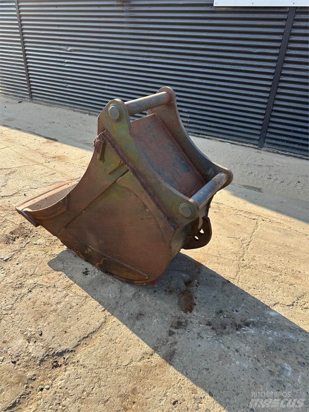  600mm Buckets