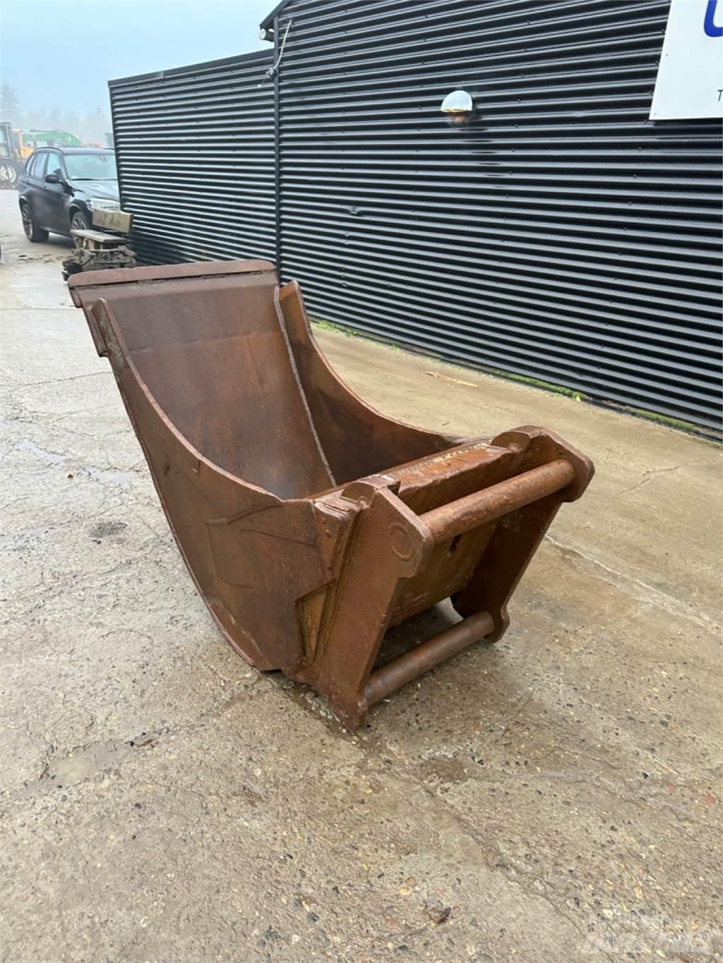  800mm Buckets