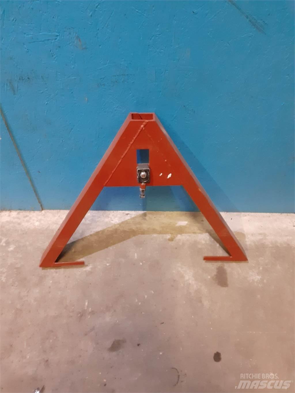  A-Ramme TL150681 Other tractor accessories