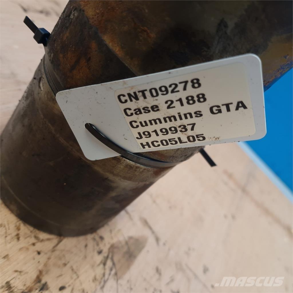 CASE 2188 Engines