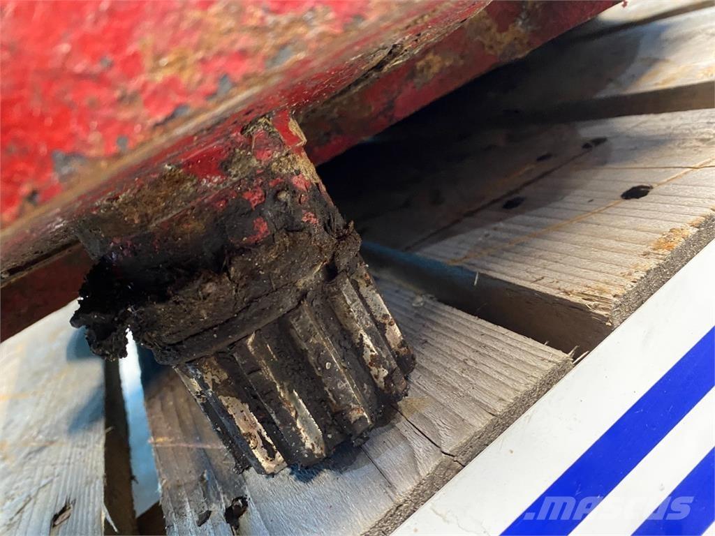 CASE 2388 Combine Attachments