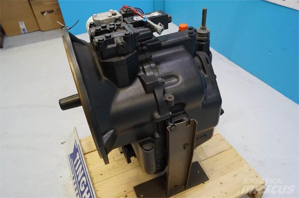 CASE 580SLE Transmission