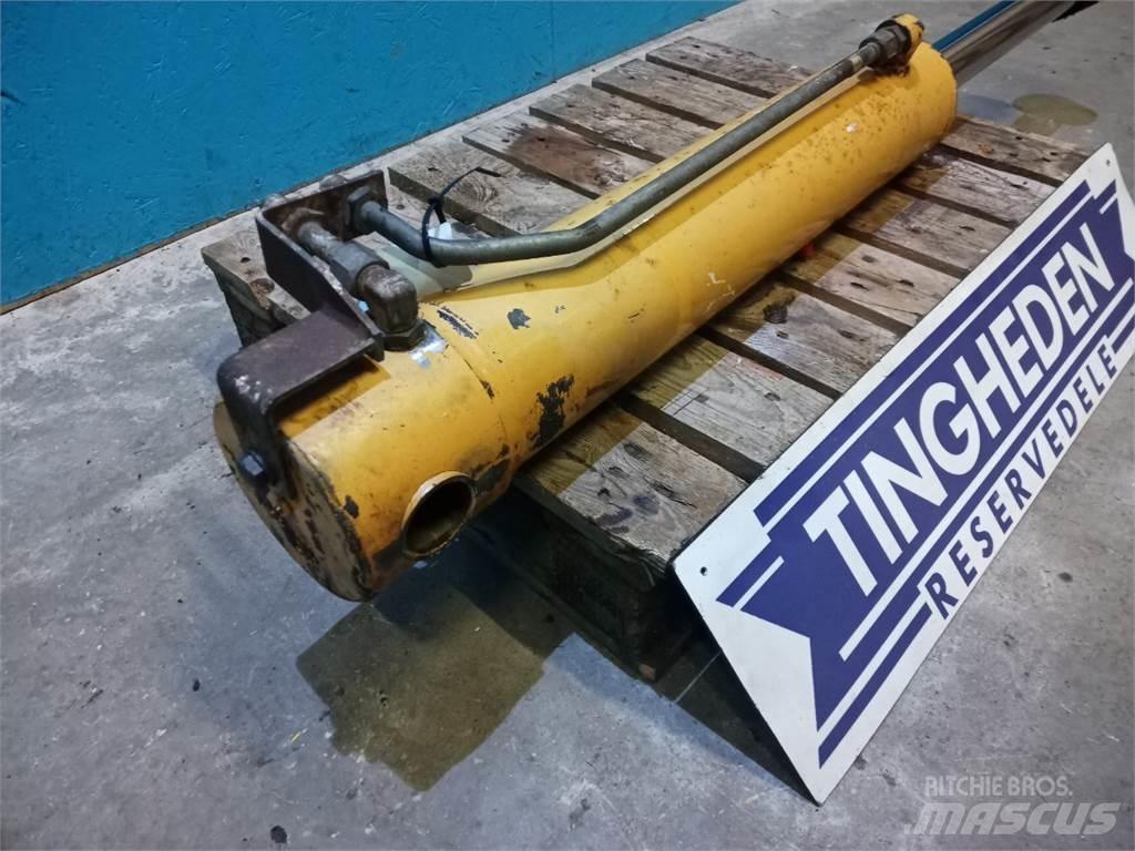 CASE 595 Booms and dippers