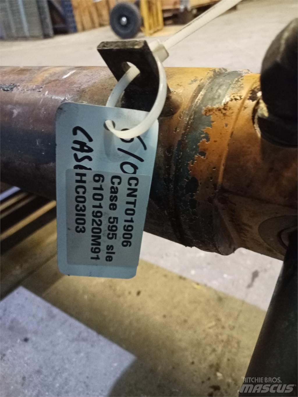 CASE 595 Booms and dippers