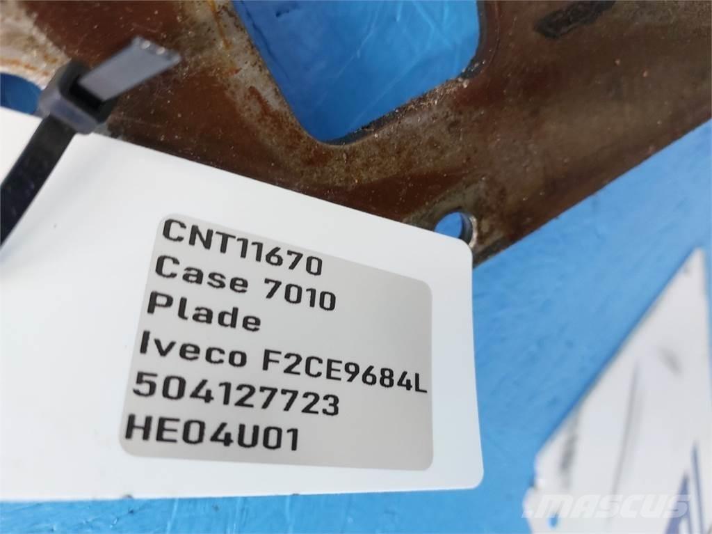 CASE 7010 Engines