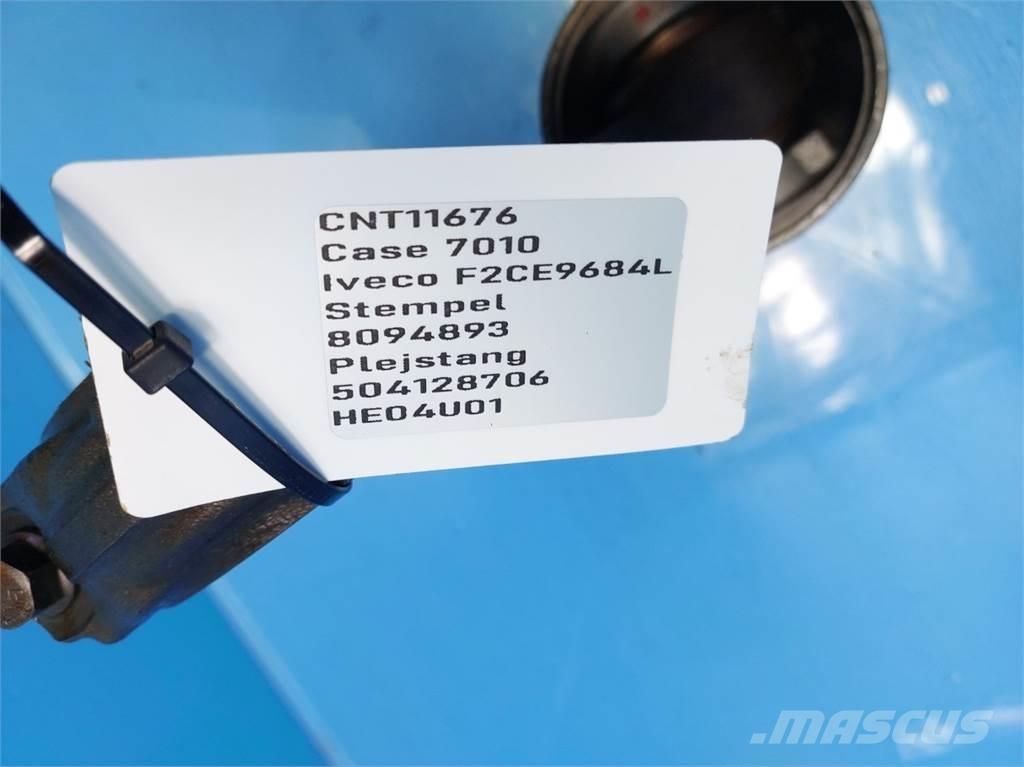CASE 7010 Engines