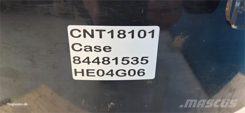CASE 7130 Combine Attachments
