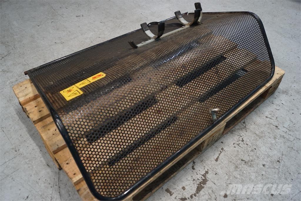 CASE 8010 Farm Equipment - Others
