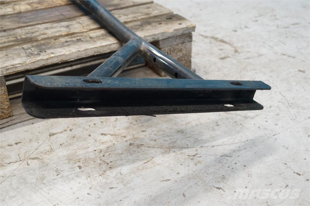 CASE 8010 Farm Equipment - Others