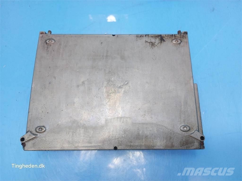 CASE 9120 Electronics