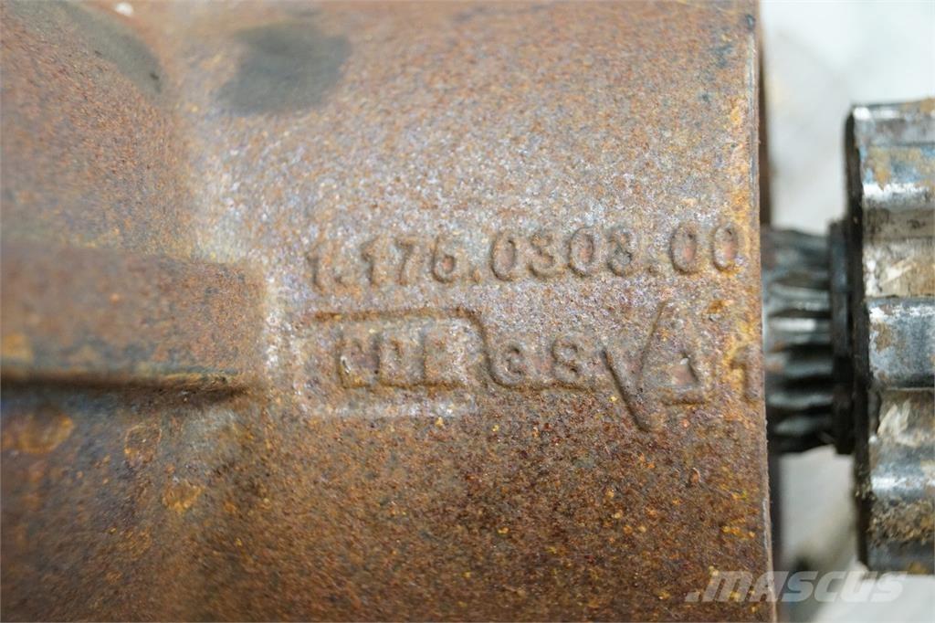 CASE 9230 Combine Attachments