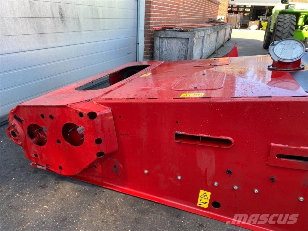 CASE 9230 Combine Attachments