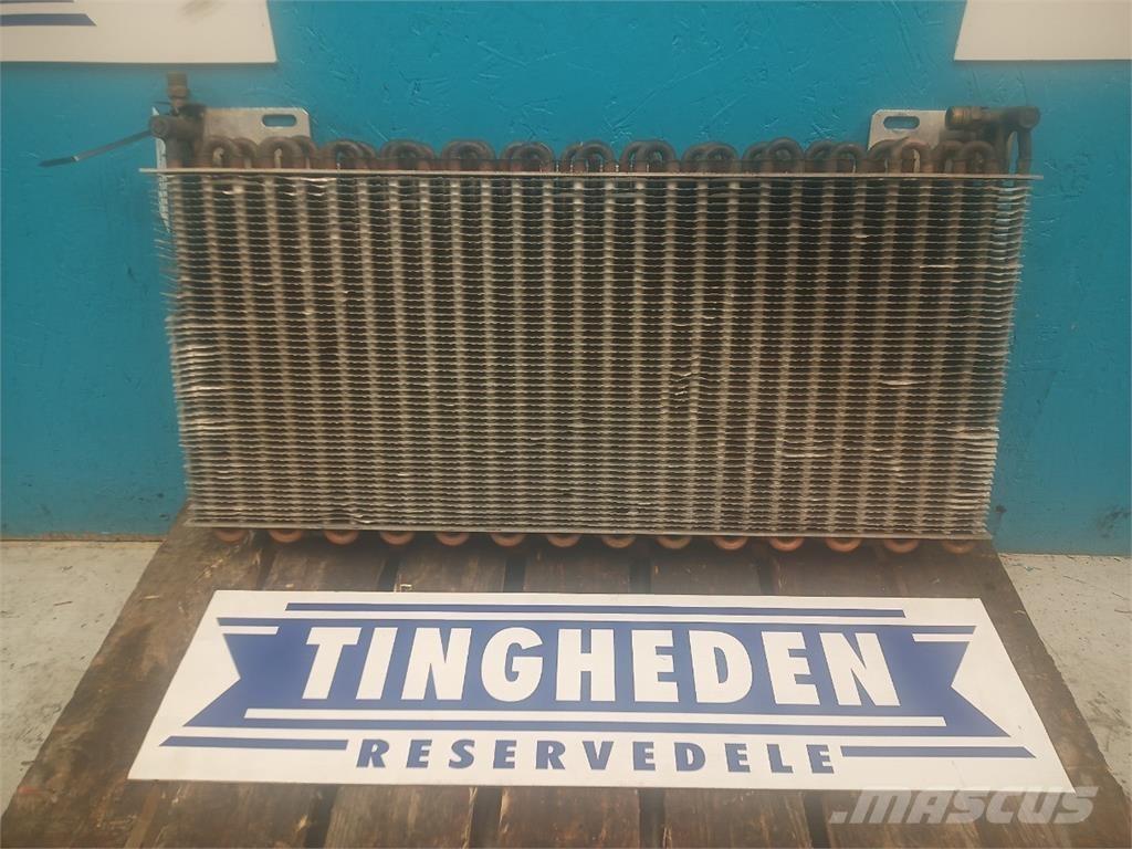 CASE CF80 Radiators