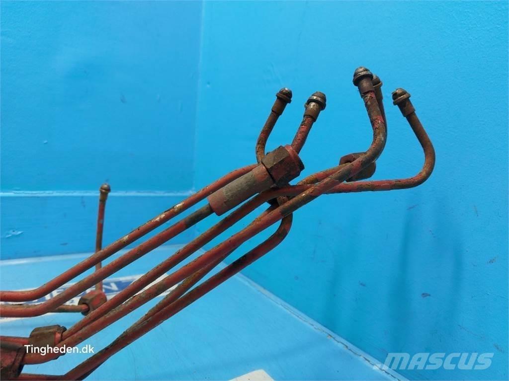 CASE DT467 Engines