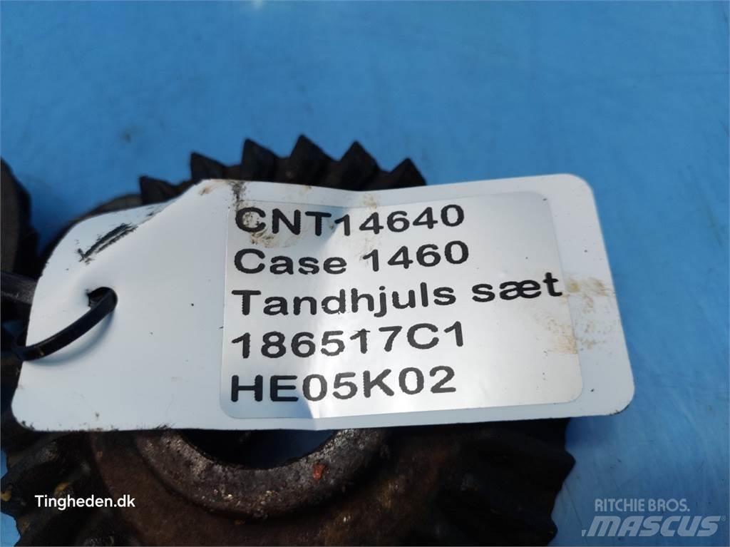 Case IH 1460 Combine Attachments