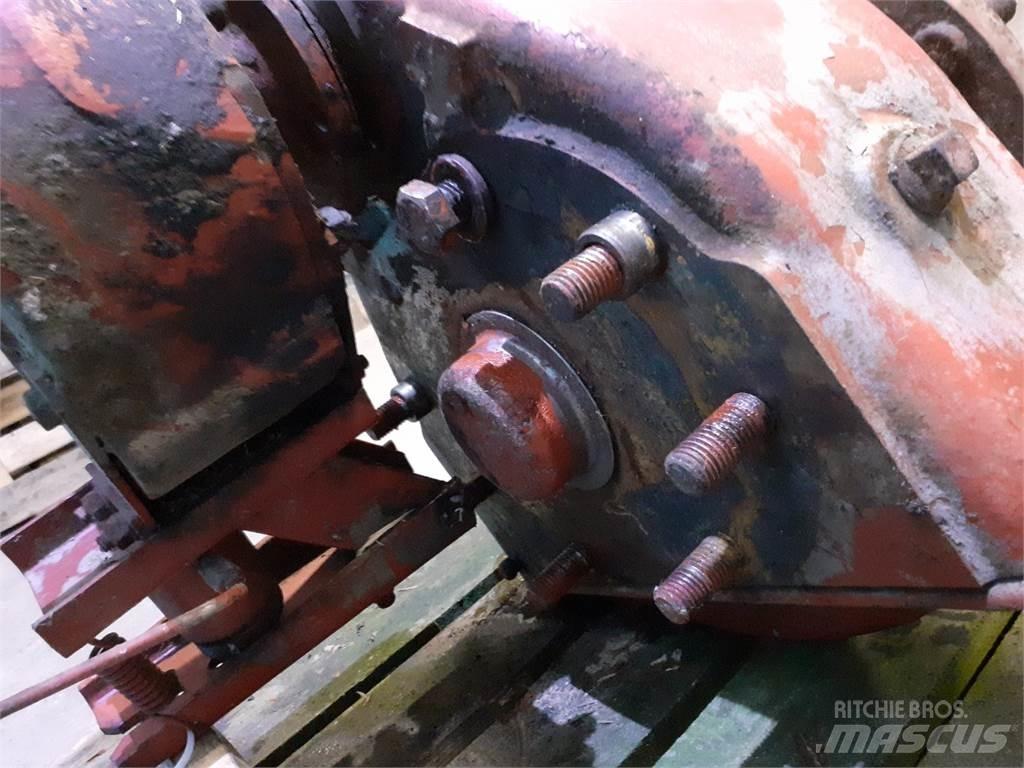 Case IH 1620 Combine Attachments
