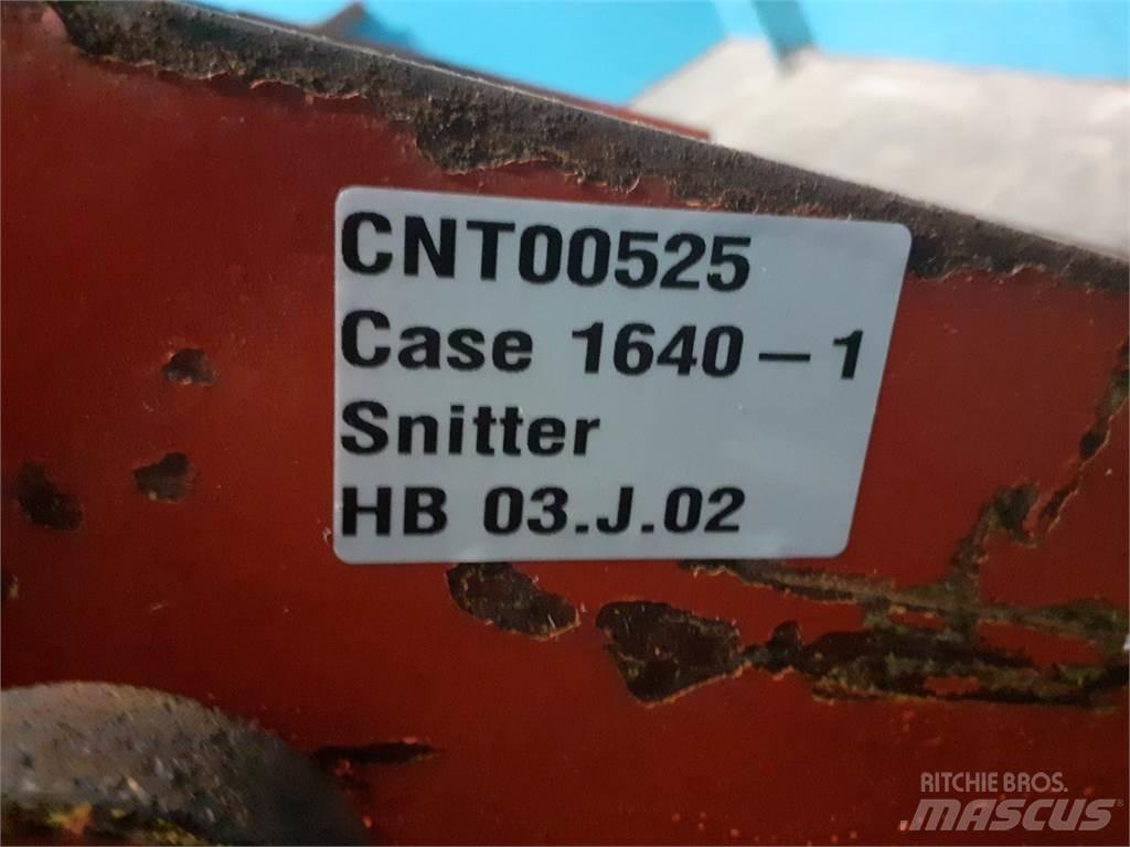 Case IH 1640 Combine Attachments