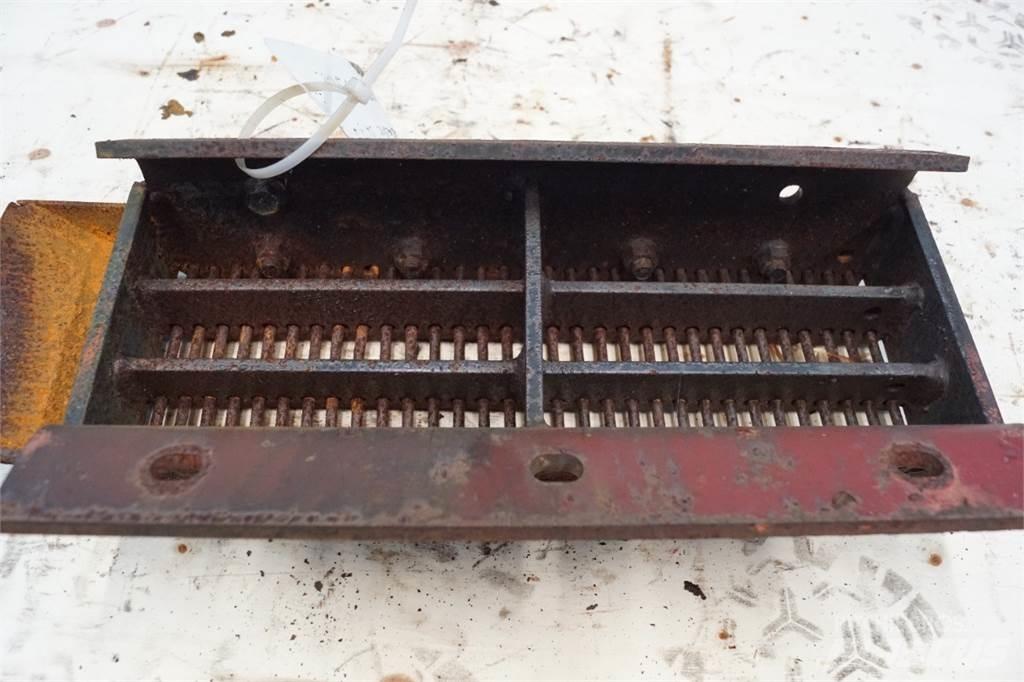 Case IH 1640 Combine Attachments
