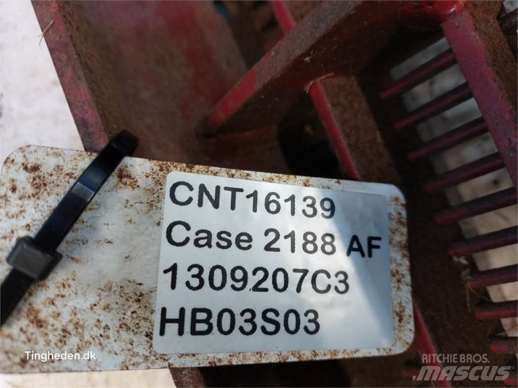 Case IH 2188 Combine Attachments