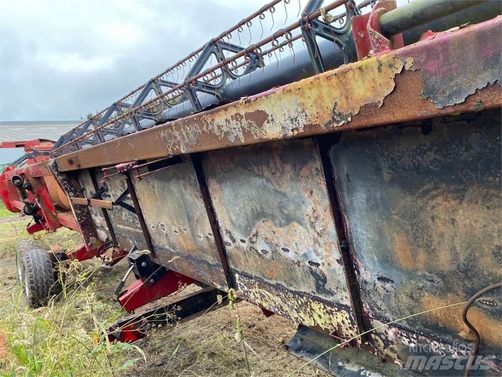 Case IH 35 Vario Combine Attachments