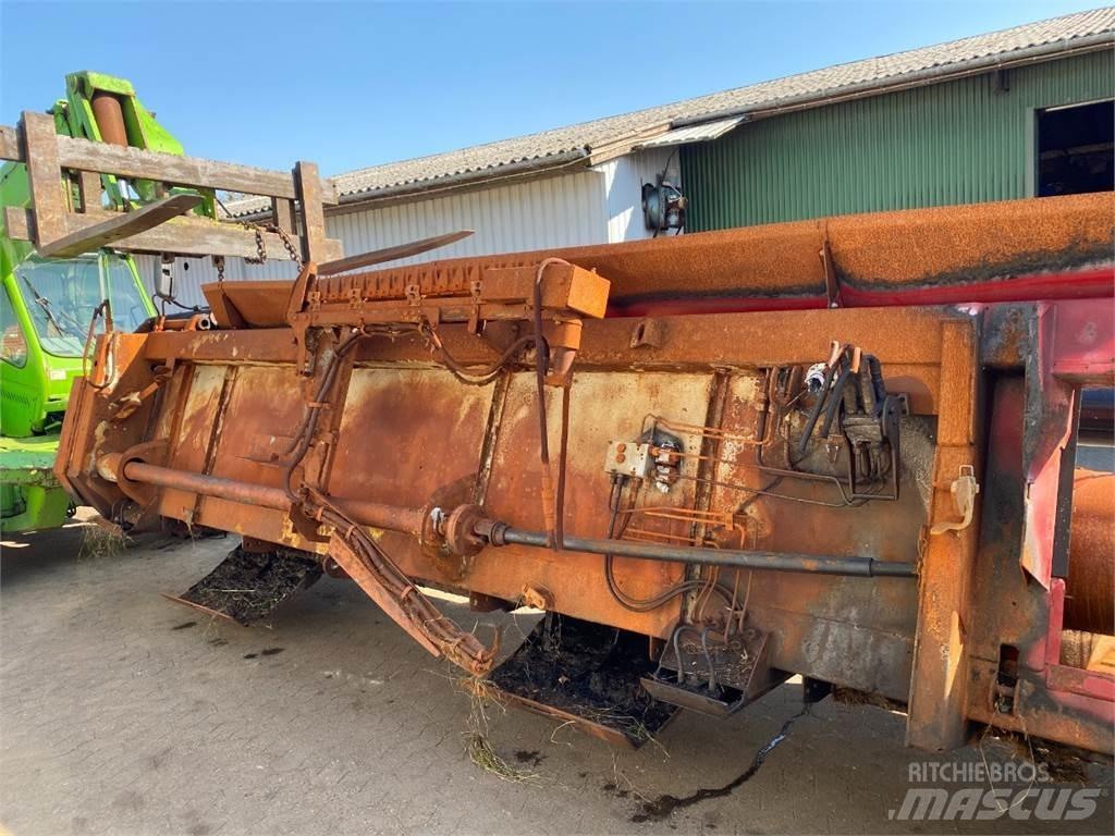 Case IH 35 Vario Combine Attachments
