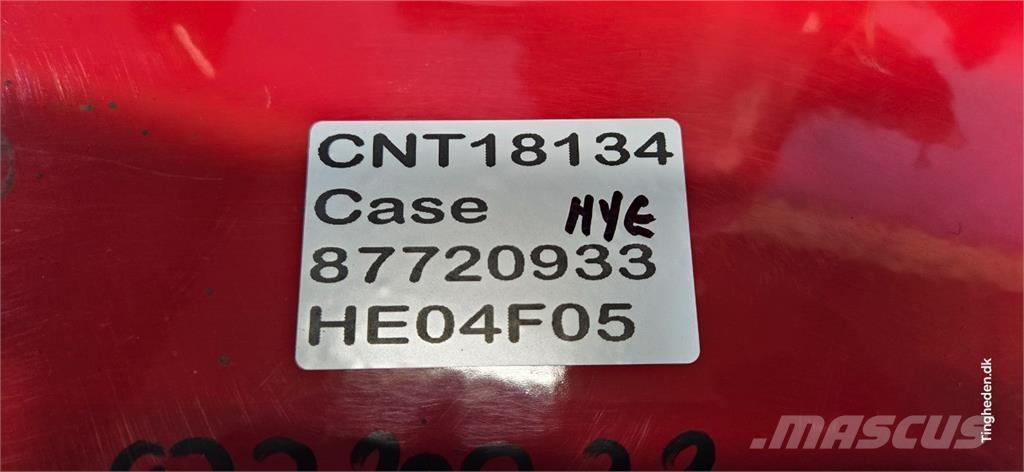 Case IH 5088 Combine Attachments