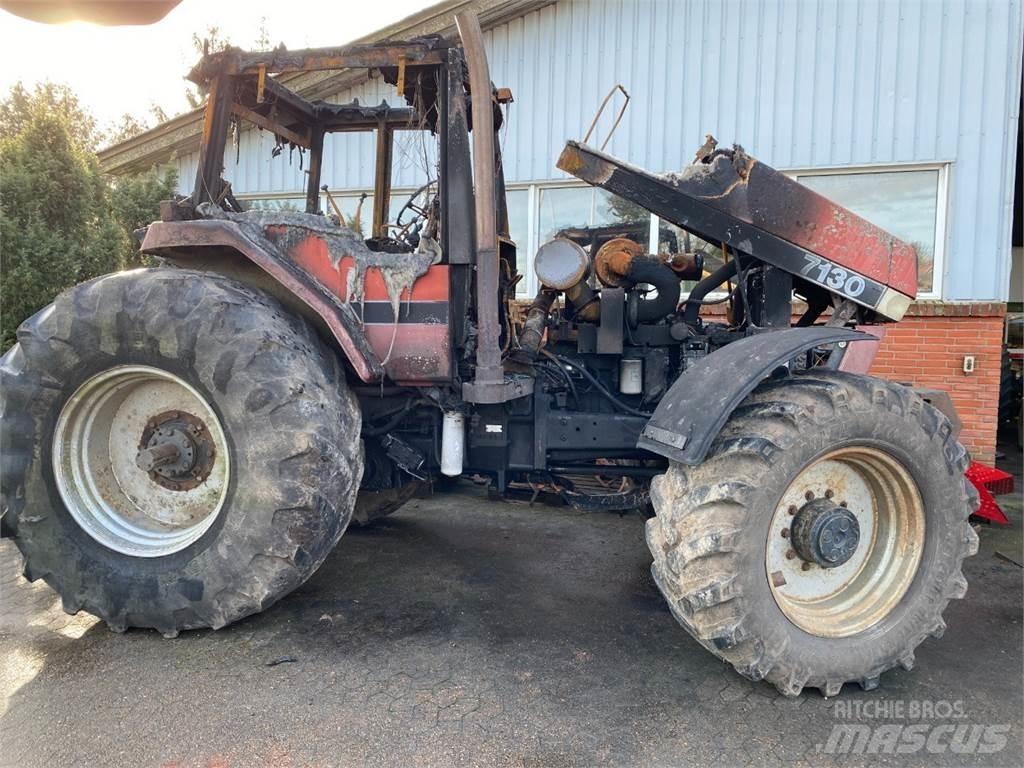 Case IH 7130 Tractors