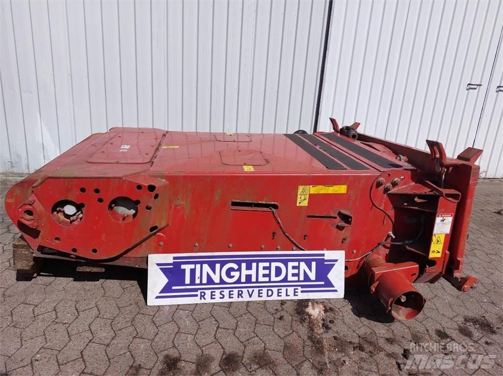 Case IH 8010 Combine Attachments