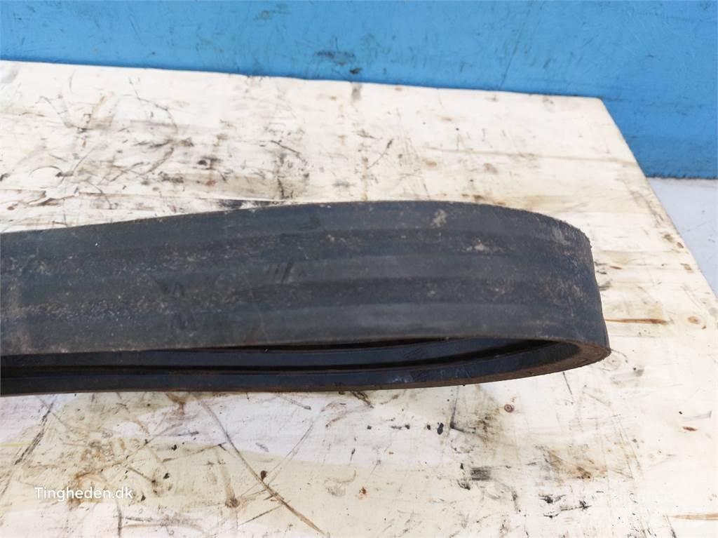 Case IH 8010 Combine Attachments