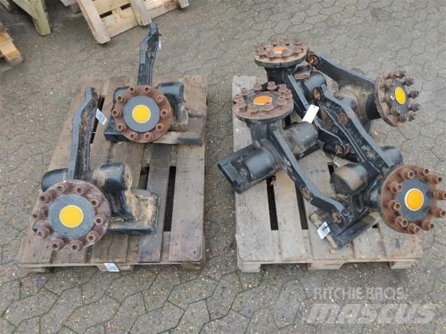 Case IH 9120 Combine Attachments