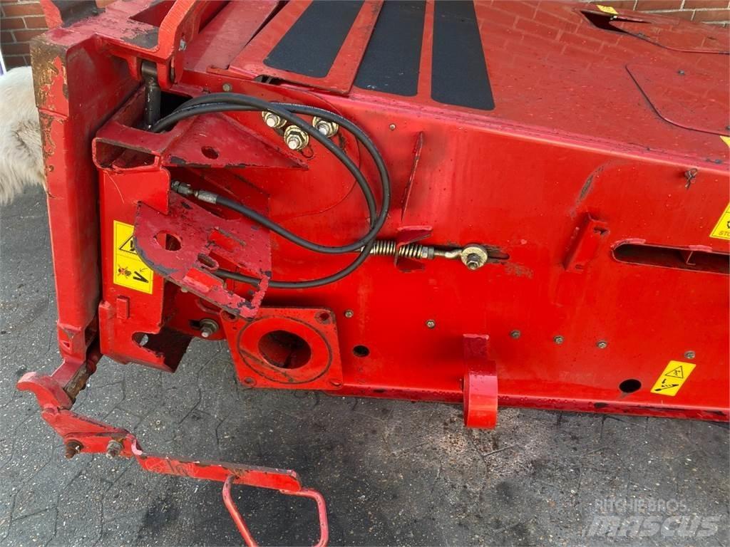 Case IH 9120 Combine Attachments