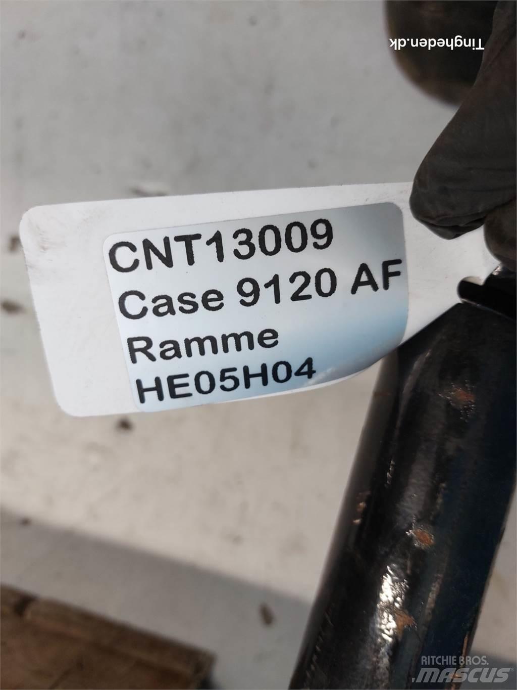 Case IH 9120 Combine Attachments