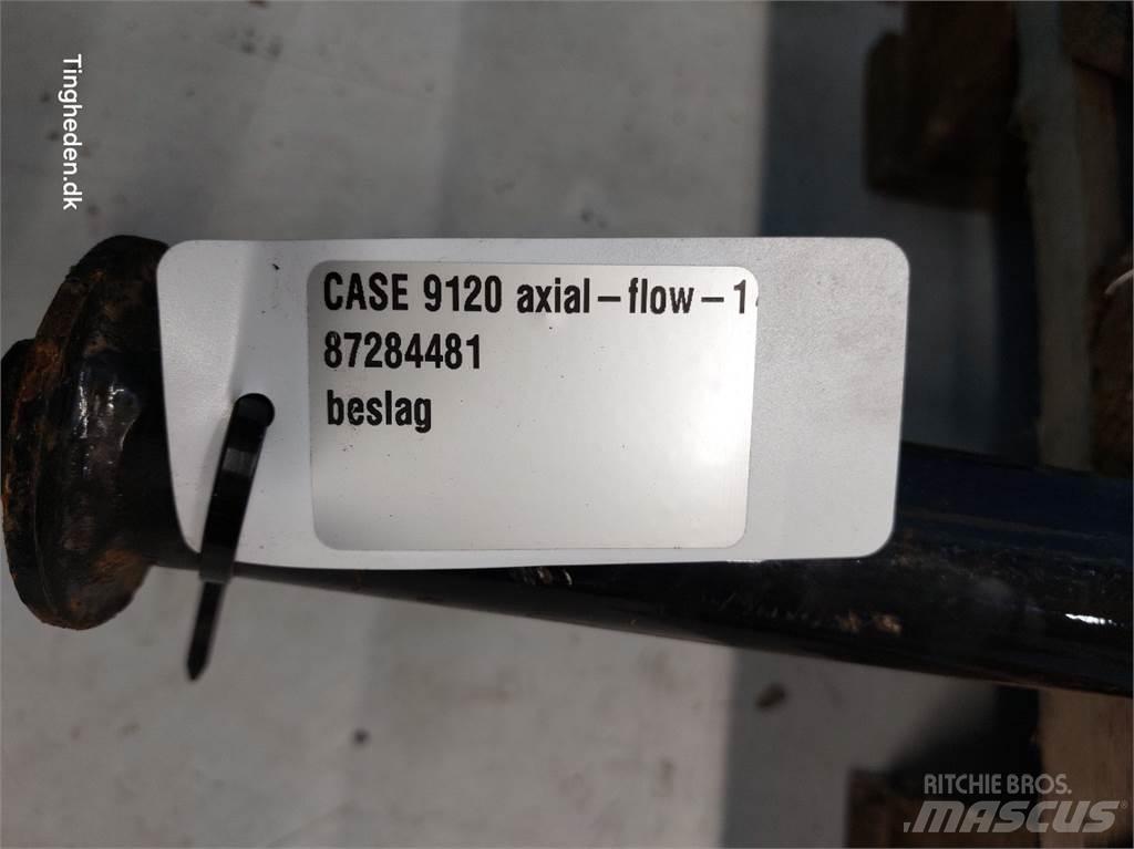 Case IH 9120 Combine Attachments