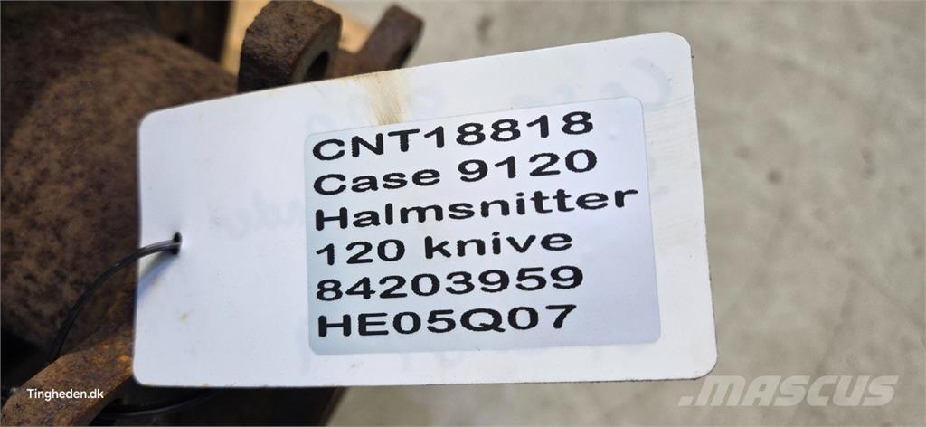 Case IH 9120 Combine Attachments
