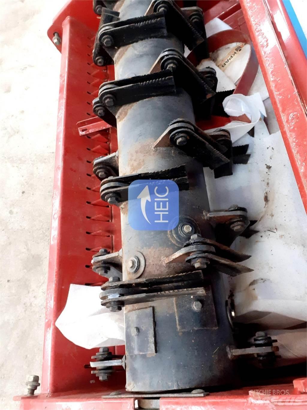 Case IH CF60 Combine Attachments