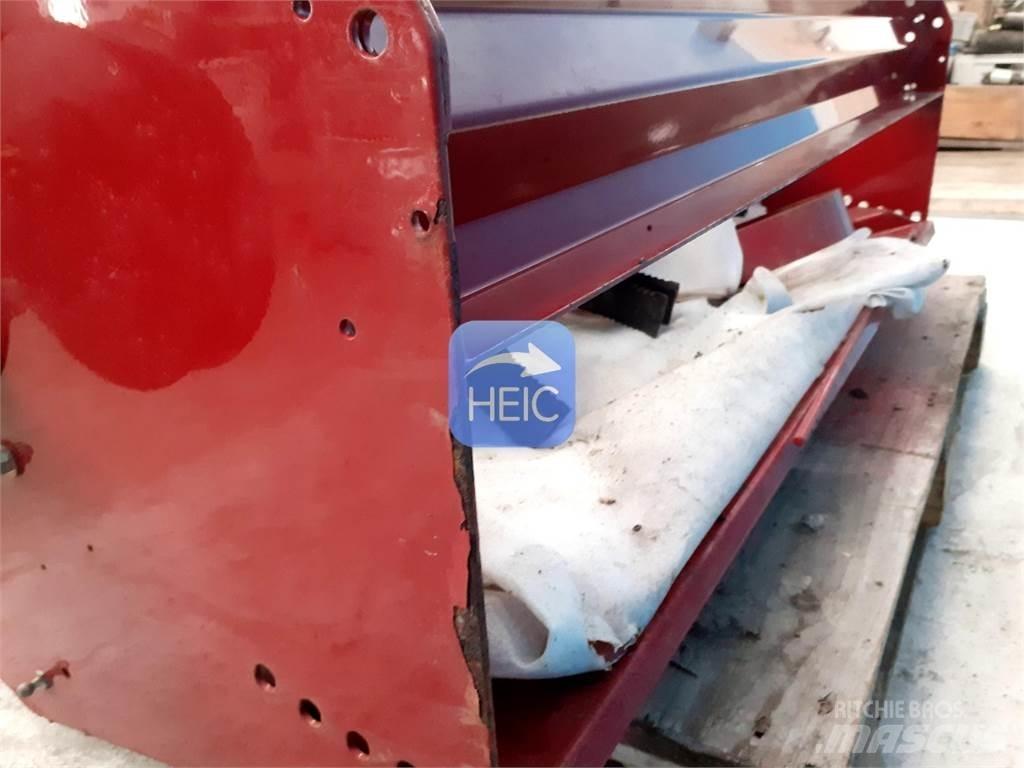 Case IH CF60 Combine Attachments