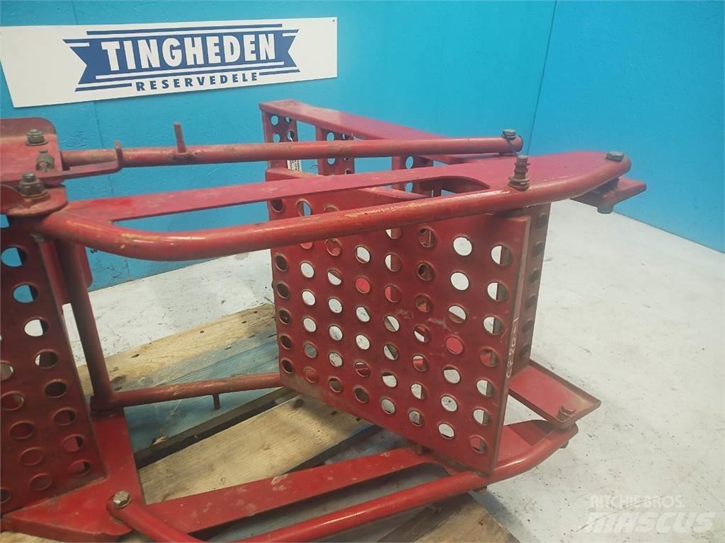 Case IH CF80 Farm Equipment - Others