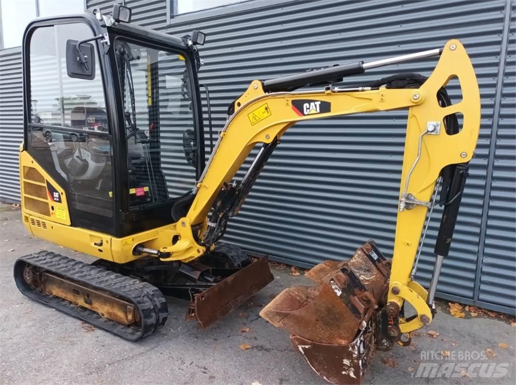 CAT 301,7d Mini Excavators <7t (Mini Diggers)