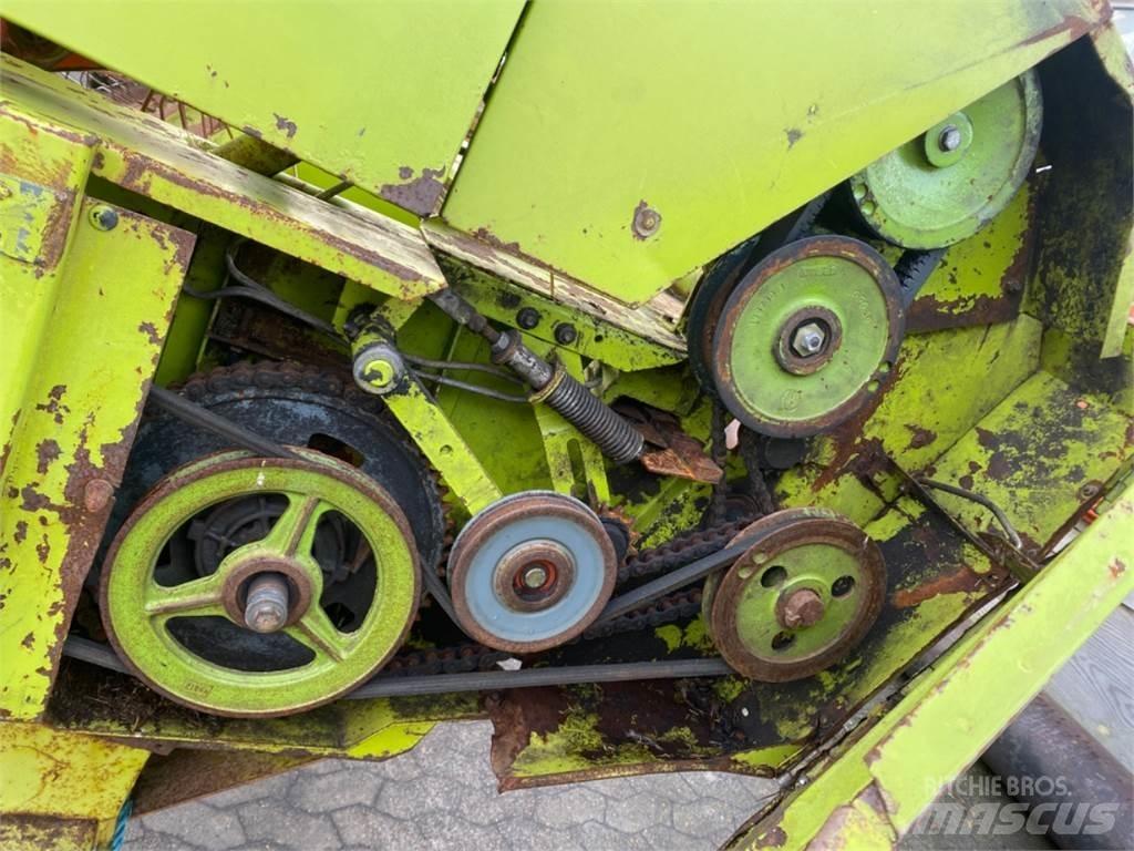 CLAAS 15” Combine Attachments