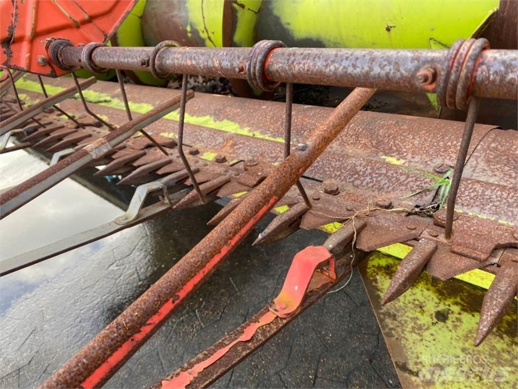 CLAAS 15” Combine Attachments