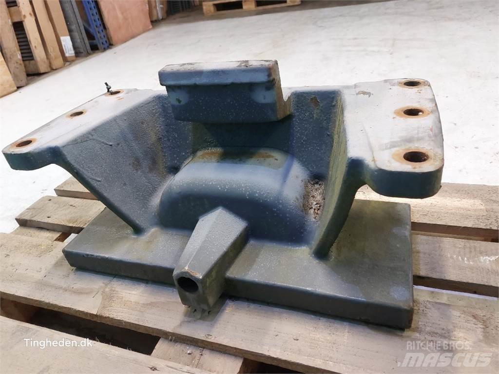 CLAAS Arion Front weights