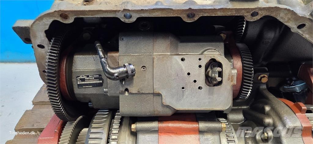 CLAAS Axion 810 Transmission