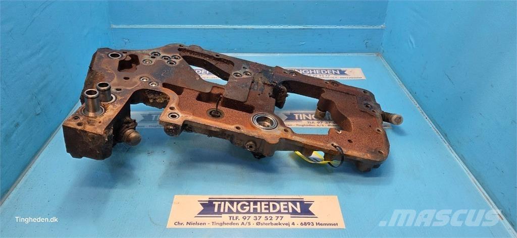 CLAAS Axion 810 Transmission