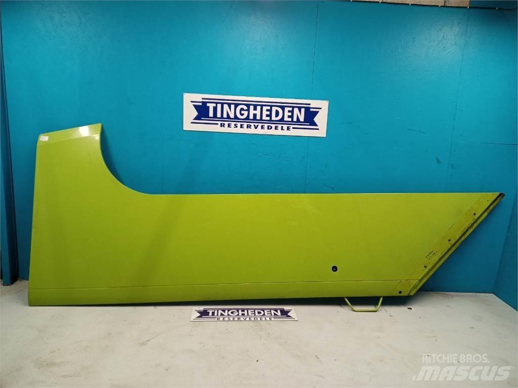 CLAAS Lexion 570 Farm Equipment - Others