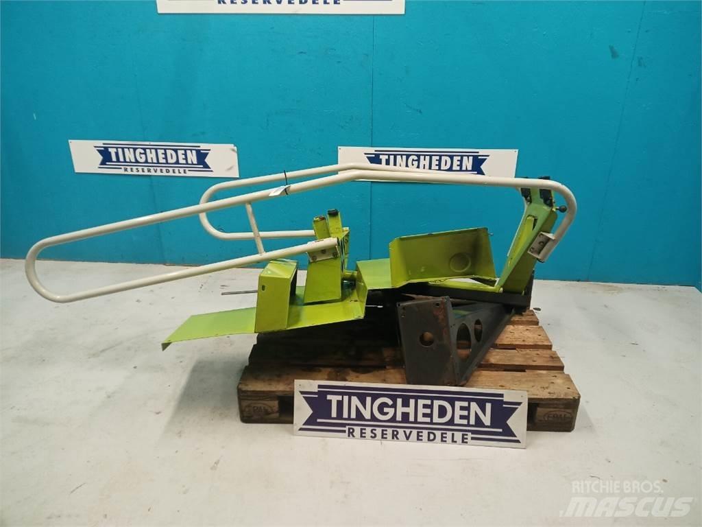 CLAAS Lexion 570 Farm Equipment - Others