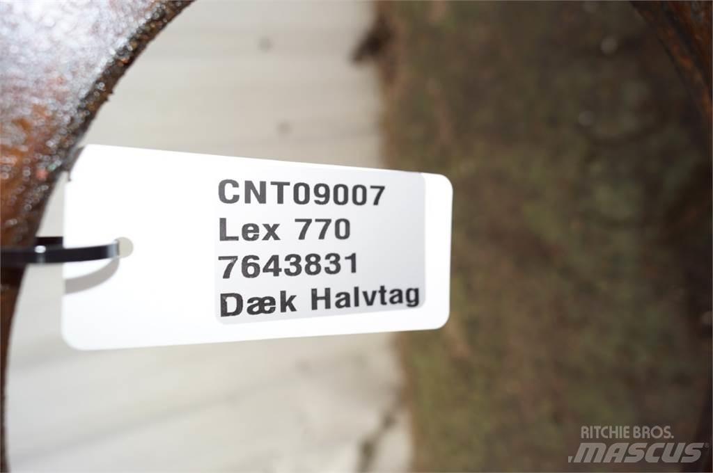 CLAAS Lexion 770 Combine Attachments