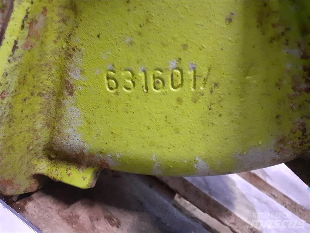 CLAAS Senator Combine Attachments