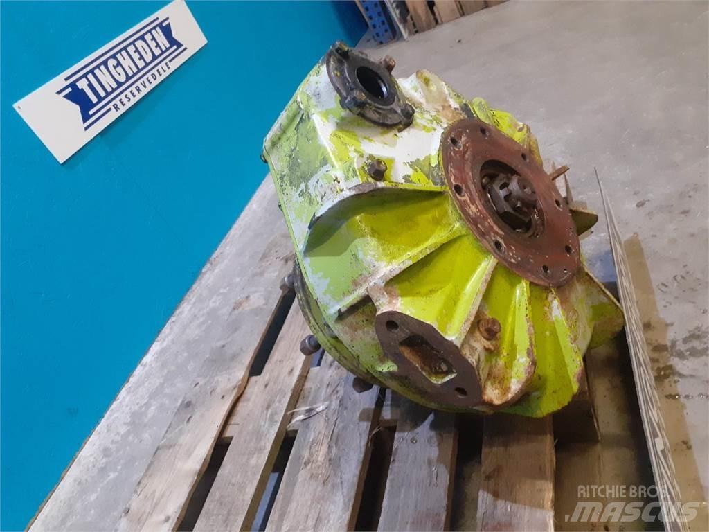 CLAAS Senator Combine Attachments
