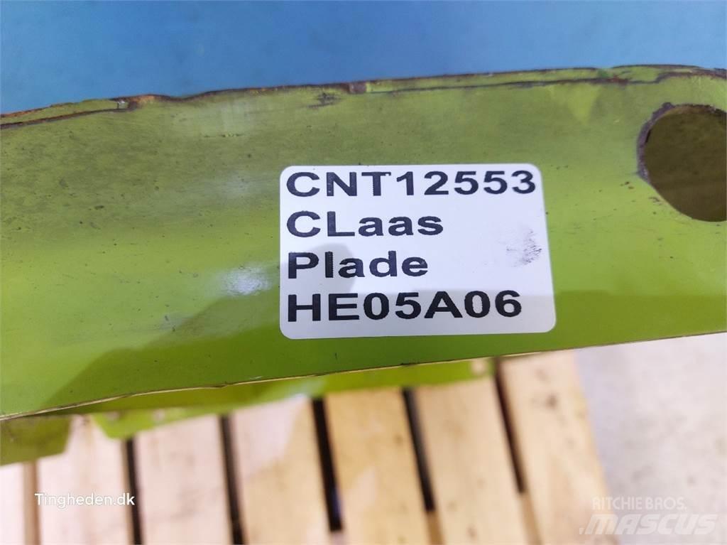CLAAS V930 Combine Attachments