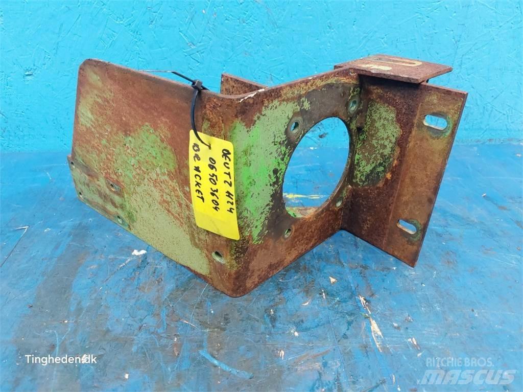 Deutz 1124 Combine Attachments
